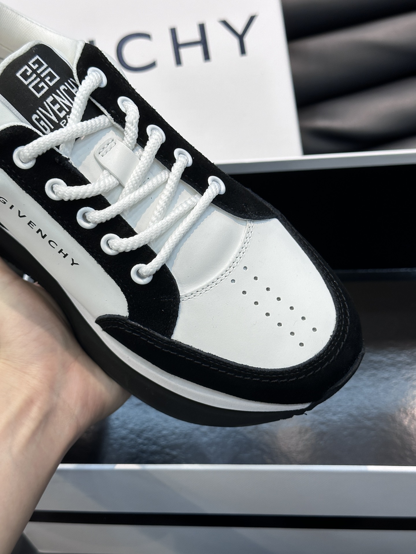 Givenchy sz38-45 62